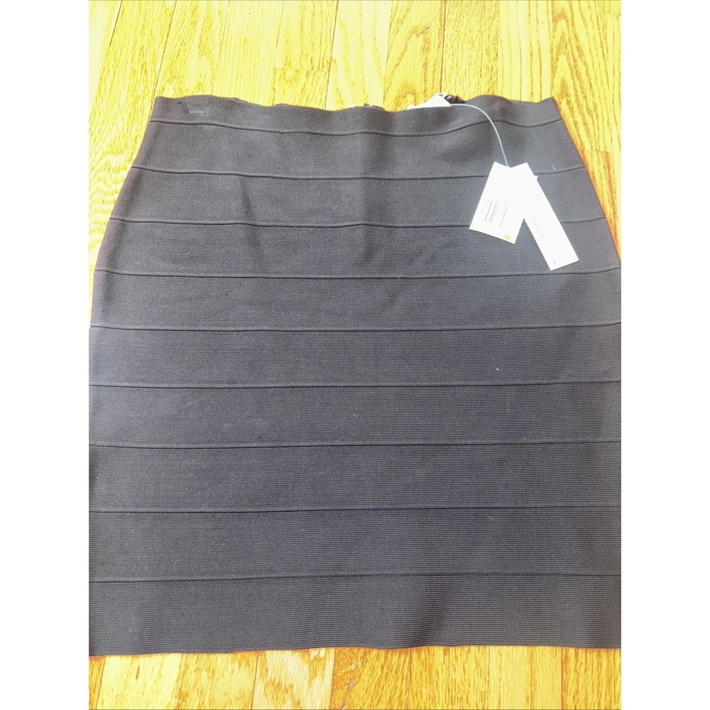 Kenneth Cole New York Women's Size Medium Black Bandaid Skirt